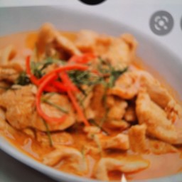 พะแนงหมูกับข้าว