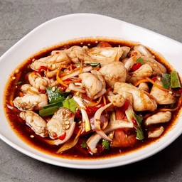 ยำปลาหมึกปลาร้าแซ่บ Squid & Fermented Fish Spicy Salad