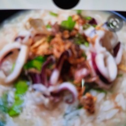ข้าวต้มปลาหมึก