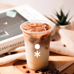 กาแฟนมอัลมอนด์เย็น