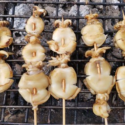 หมึกย่างกุ้งย่าง
