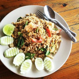 ข้าวผัดหมูชิ้น(สันคอ)