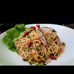 ยำขนมจีน