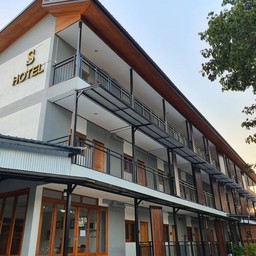 S Hotel