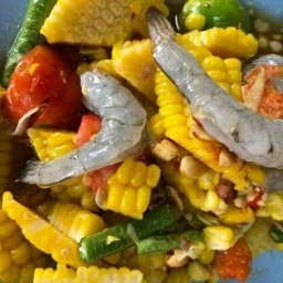 ตำข้าวโพดไทยกุ้งสด