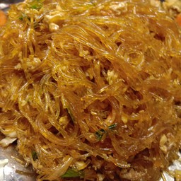 ผัดวุ้นเส้น