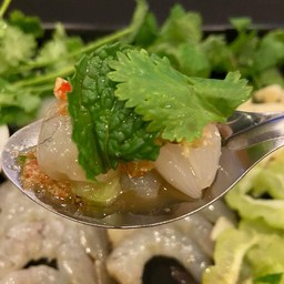 กุ้งแช่น้ำปลา by ณภัทร