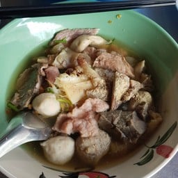 ก๋วยเตี๋ยวเนื้อทุกอย่าง