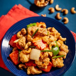 chicken cashew nut ไก่ผัดเม็ดมะม่วง