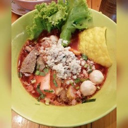 หม้อยำ  ก๋วยเตี๋ยวต้มยำสูตรโบราณ สาขากรอกยายชา
