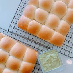 ขนมปังสังขยา