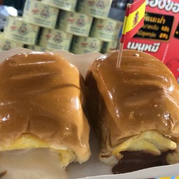 ปังไส้ทะลัก ช็อคโกแลต