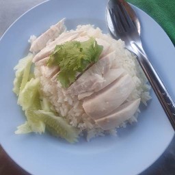 ร้านข้าวมันไก่เจ๊ปุ๊ย บางใหญ่