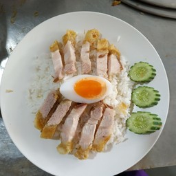 ข้าวหมูกรอบ
