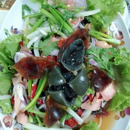 ยำไข่เยี่ยวม้า