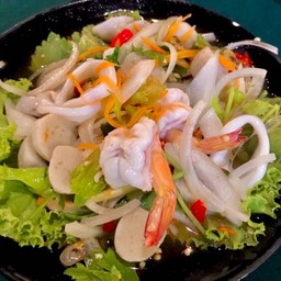 ยำรวมมิตรทะเล