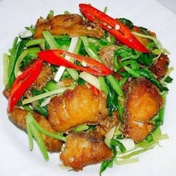 ผัดขึ้นฉ่าย (กับข้าว)