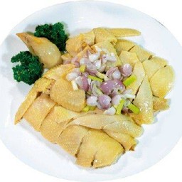 ไก่ต้มหอมสไตล์เชฟแมน (เต็มตัว)