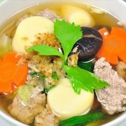 แกงจืดวุ้นเส้นเต้าหู้