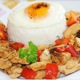 ผัดพริกไทดำ ราดข้าว