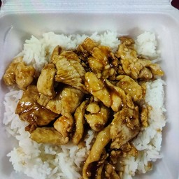 ไก่กระเทียมราดข้าว