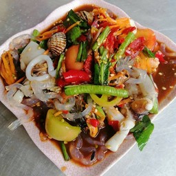 ตำเส้นแก้วทะเลดิบ