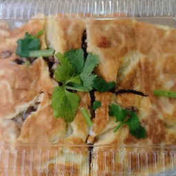 ไข่ยัดไส้ ราดข้าว