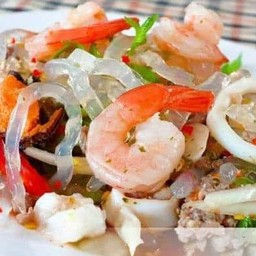 ยำเส้นแก้วทะเล