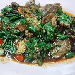ผัดกระเพราเป็ด