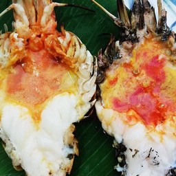 ข้าวแกงป้าอ้วน(เจ้าดั้งเดิม) ร้านข้าวหมูทอดสมุนไพร