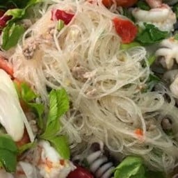 ร้านแซ่บ แก้มป่อง สำเพ็ง 2