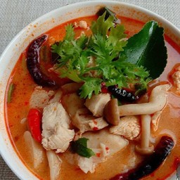 ต้มยำไก่น้ำข้น