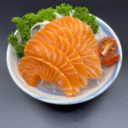 แซลมอนซาชิมิ 100g.