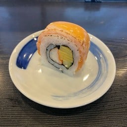 แซลมอนสไปซี่โรล 5 คำ