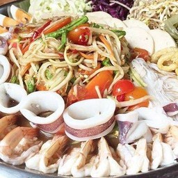 เกาเหลาถาดทะเลน้ำปลาร้า