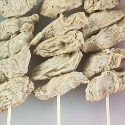 ลูกชิ้นทอดติดปาก