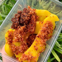 มะขามดองคลุกพริกเกลือหรือกะปิแห้ง 155g