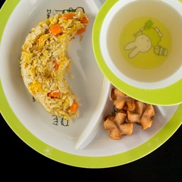 ชุดข้าวผัดคุณหนู