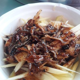 ยำมะม่วง น้ำปลาร้ารสแซ่บ