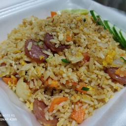 ข้าวผัดกุนเชียงหมูอย่างดี