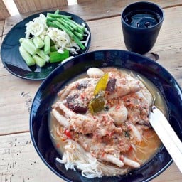 ร้านข้าวตำยำแซบ(สะพานสี่ มาบยางพร) สะพานสี่ มาบยางพร