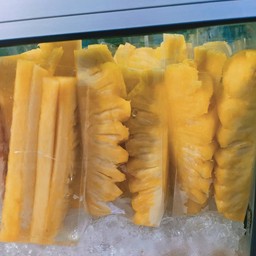 สับปะรดปอก