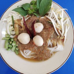 ขนมจีนแซ่บซิย่ะ