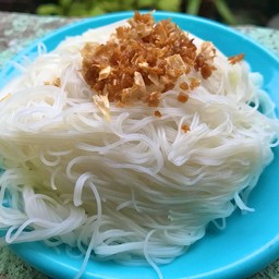 เส้นหมี่ลวก