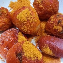 ลูกชิ้นรวมทอดเขย่าผง