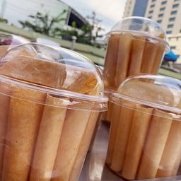 ครอฟเฟิลแมวจ้ม