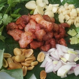 แหนมหมูทอด