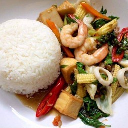 ผัดฉ่า ราดข้าว