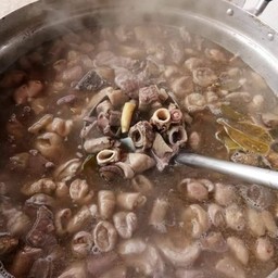 ต้มแซ่บเครื่องในหมู