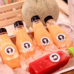 Black Goat Farm & Cafe